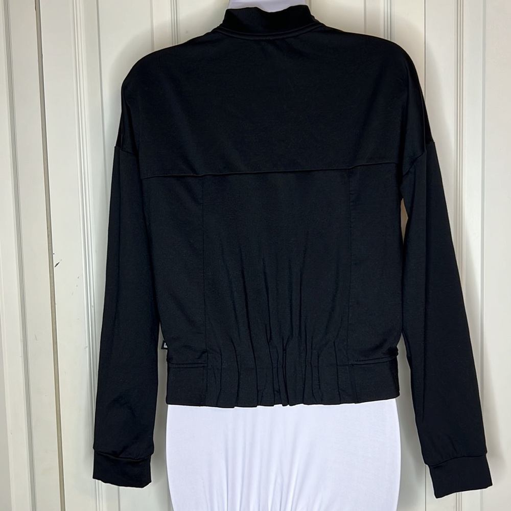 Fabletics Zip Front Long Sleeve Black Jacket Sz Xs - image 6
